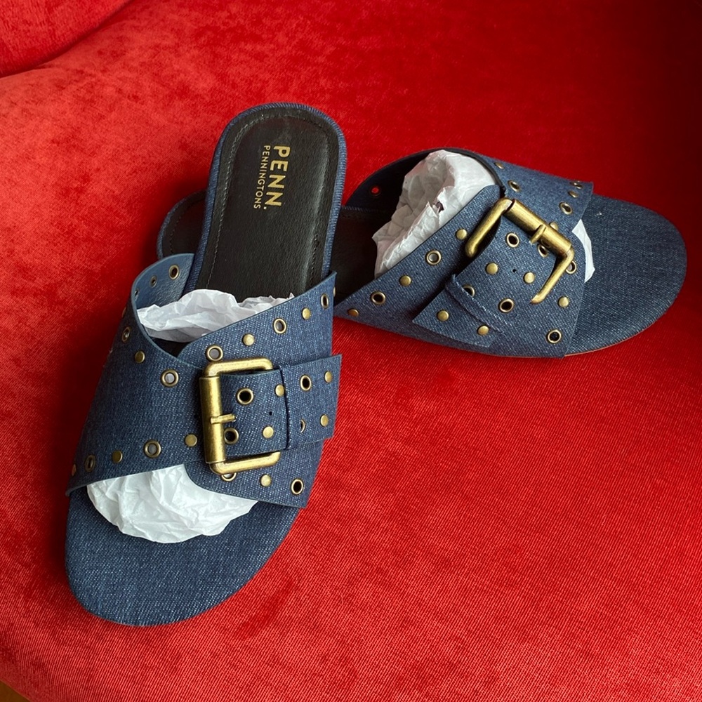 Pennington's double wide Jean look sandals w studs adjustable front/top closure